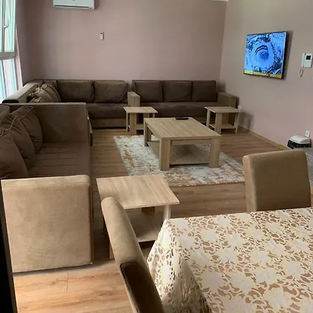تلال نجد Villa Hadžići